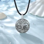collier en argent corbeau loup