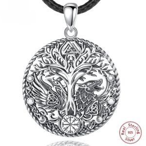 collier inspiré des vikings corbeau loup