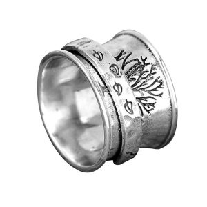 bague arbre de vie et feuilles