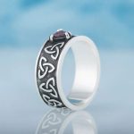 bague argent à motif triquetra