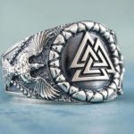 bague en argent symbole viking