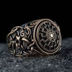 bague en bronze massif soleil noir