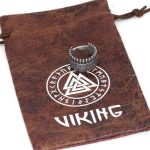 bague gravée runes futhark