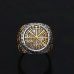 bague runique en métal