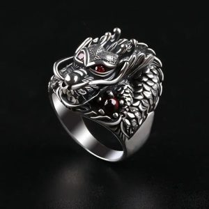 bague tête de dragon en argent