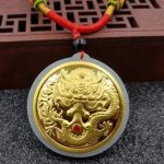 bijou collier dragon or 24K