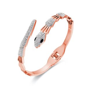 bracelet or rose éclat serpent cristallin