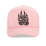 casquette avec symbole patte de fenrir