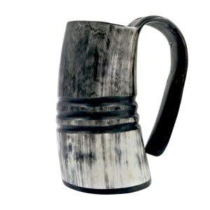 chope viking en corne de bœuf