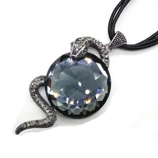 collier serpent esprit noir