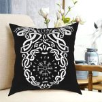 coussin en forme de nœud viking