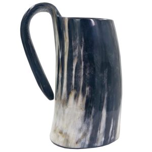 tasse en corne viking